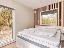 5 Star Holiday Home in Oster Assels