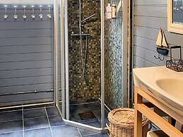 10 Person Holiday Home in Skjaerhalden