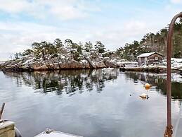 8 Person Holiday Home in Risor-by Traum