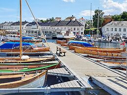 8 Person Holiday Home in Risor-by Traum