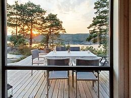 8 Person Holiday Home in Risor-by Traum