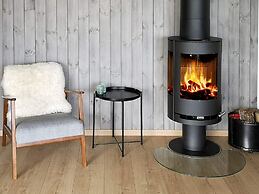 10 Person Holiday Home in Lindesnes