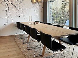 10 Person Holiday Home in Lindesnes