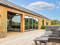 Luxury Lakeside Retreat - By Traum Ferienwohnungen