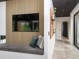 Luxury Lakeside Retreat - By Traum Ferienwohnungen