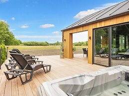 Luxury Lakeside Retreat - By Traum Ferienwohnungen