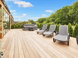 Luxury Lakeside Retreat - By Traum Ferienwohnungen