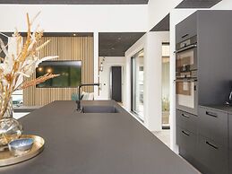 Luxury Lakeside Retreat - By Traum Ferienwohnungen