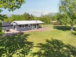 6 Person Holiday Home in Roslev