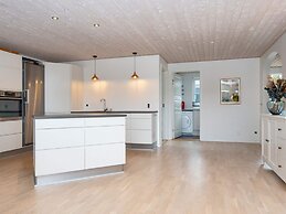 5 Star Holiday Home in Vinderup