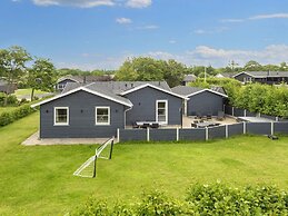 5 Star Holiday Home in Vinderup
