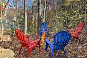 Lakefront Cabin Bordering Nat Park W/ Hot Tub! 2 Bedroom Cabin by RedA