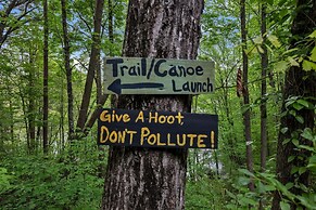 Lakefront Cabin Bordering Nat Park W/ Hot Tub! 2 Bedroom Cabin by RedA