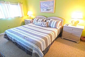 Harbour Island 306l 2 Bedroom Condo by RedAwning