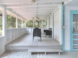 Bahia Oz Rp105 3 Bedroom Home by RedAwning