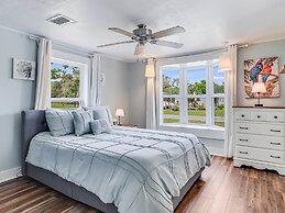 Bahia Oz Rp105 3 Bedroom Home by RedAwning