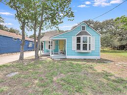 Bahia Oz Rp105 3 Bedroom Home by RedAwning