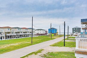 Serene Surfside Beach Retreat w/ Ocean Views!