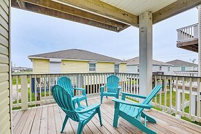 Serene Surfside Beach Retreat w/ Ocean Views!