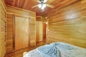 Peaceful Country Home < 5 Mi to Lake Cumberland