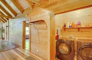 Peaceful Country Home < 5 Mi to Lake Cumberland