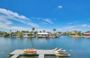 Hernando Beach Home on Dolphin Cove: Dock & Kayaks