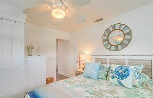 Hernando Beach Home on Dolphin Cove: Dock & Kayaks