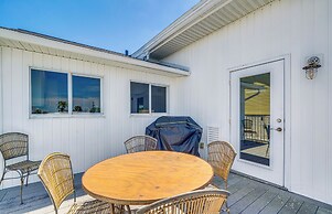 Hernando Beach Home on Dolphin Cove: Dock & Kayaks