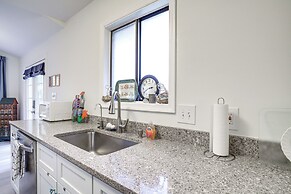 Charming Ocean Pines Home - 9 Mi to Beach!