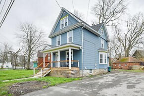 Charming Home - 2 Mi to Niagara Falls State Park!
