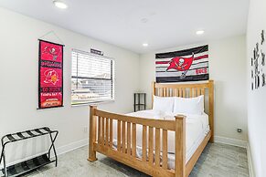 Near Airport & Sports Venues: Tampa Sanctuary!