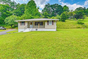 Home w/ Bunkroom: 2 Mi to Hatfield & Mccoy Trail