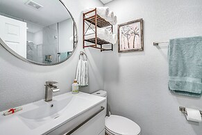 3 Mi to Downtown: Idyllic Home in Cape Coral