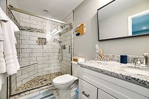 Beautiful Kentucky Lake Getaway w/ Dock & Deck!