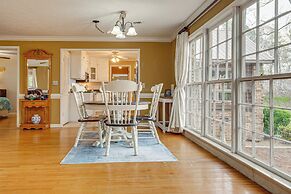 Lakefront Leesburg Home w/ Private Dock & Ramp!