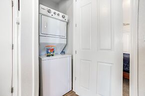 Wwii Aviation-themed Apt in Sparks: Near Parks!