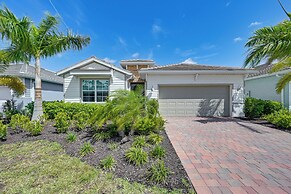 Pet-friendly Naples Home w/ Resort-style Pool