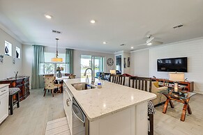 Pet-friendly Naples Home w/ Resort-style Pool