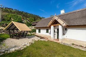 Klementina's Guest House
