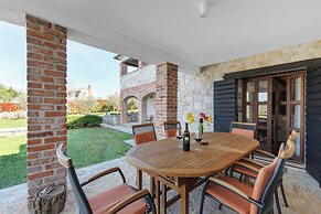 Authentic Villa Fabina in Rural Istria