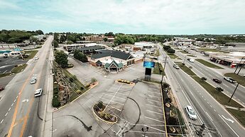 Riverside Inn & Suites Danville Ceaser Casino