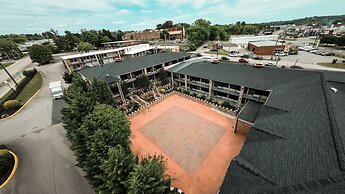 Riverside Inn & Suites Danville Ceaser Casino