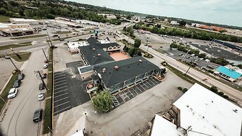 Riverside Inn & Suites Danville Ceaser Casino