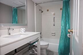 Riverside Inn & Suites Danville Ceaser Casino