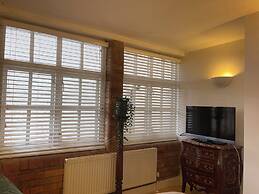 Immaculate 2-bed Apartment in London