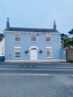 Beautiful 4-bed House in Kildare