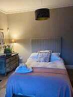 Beautiful 4-bed House in Kildare
