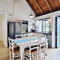 5 Bedroomed Fisherman's Cottage in Struis Bay