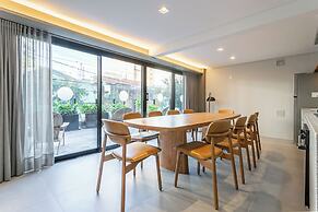 Prédio Novo e Moderno no Centro com cama king-size