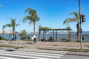 Prédio Novo e Moderno no Centro com cama king-size